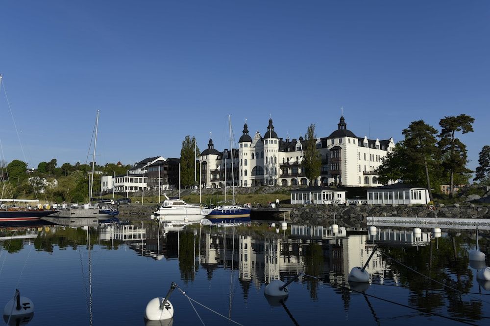 Grand Saltsjobaden 4 estrelas em Saltsjöbaden