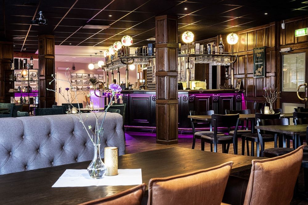 First Hotel Royal 3 étoiles à Säffle