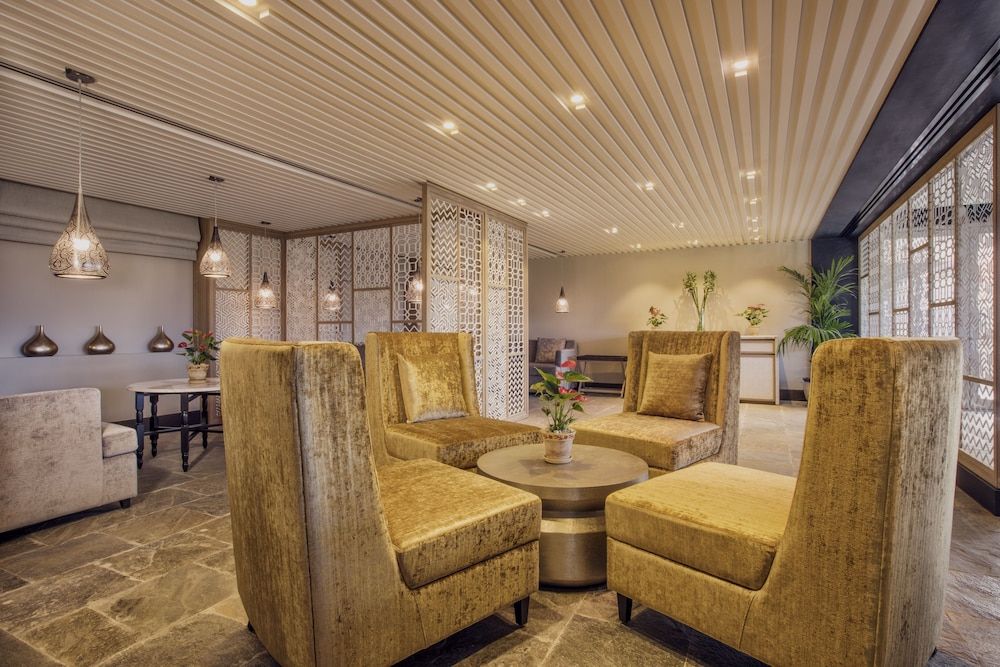 JA Hatta Fort Hotel 2