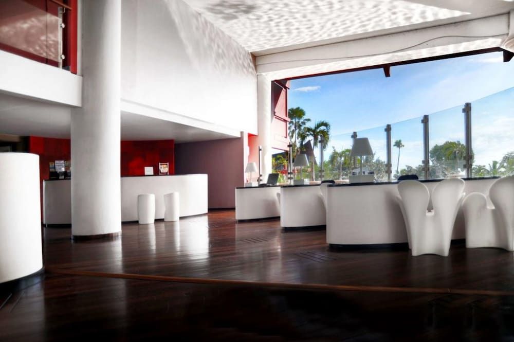 Tahiti Ia Ora Beach Resort - Managed by Sofitel 3