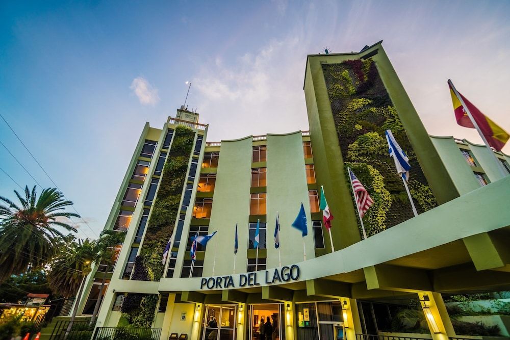 Porta Hotel del Lago 2