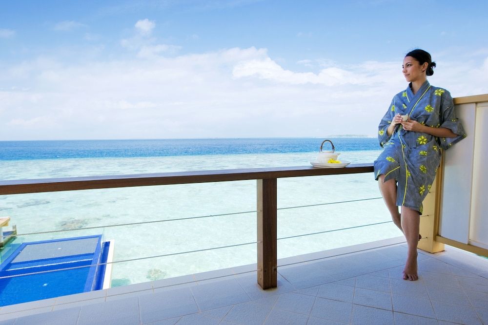 Angsana Resort & Spa Maldives Velavaru 2