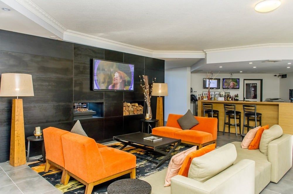 Alpha Hotel Canberra 1