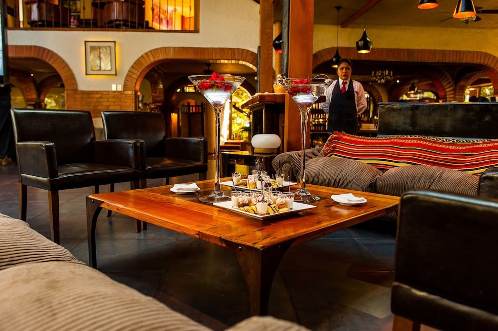 Hotel y Centro de Eventos Manquehue Las Condes 2