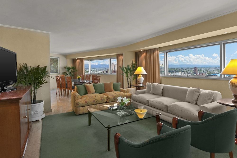 Quinto Centenario Hotel 3