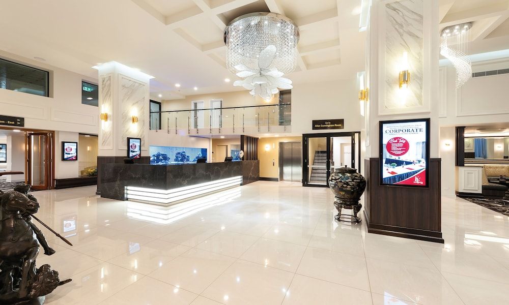 Burke and Wills Hotel 1