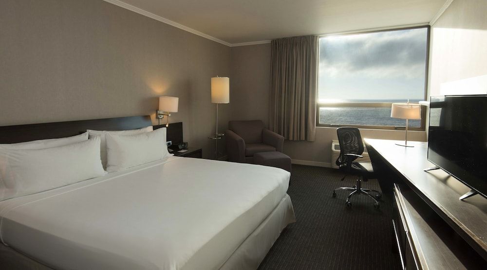 Holiday Inn Express Antofagasta 2