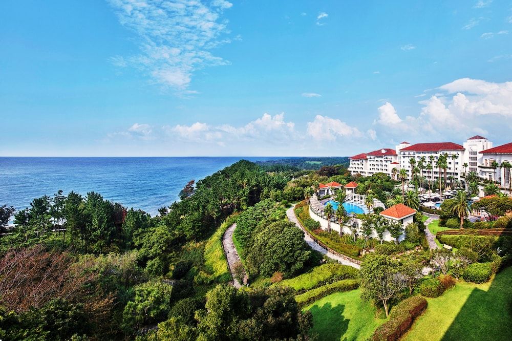 The Shilla Jeju 1
