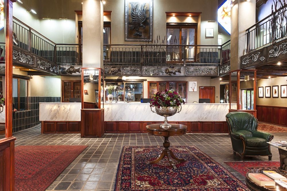 Misty Hills Country Hotel 3