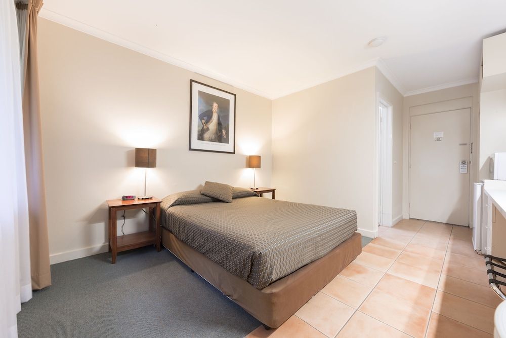 Forrest Hotel and Apartments 3