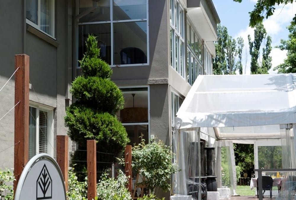 Forrest Hotel and Apartments 2