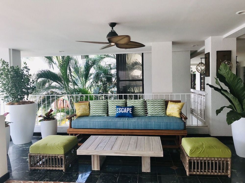 Margaritaville Beach Resort Playa Flamingo 2