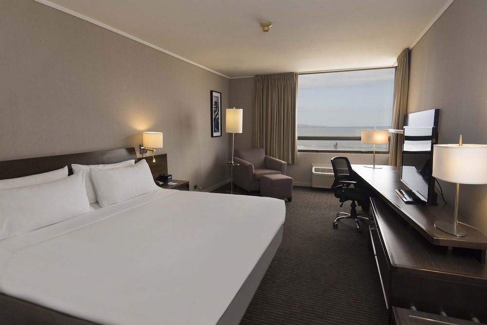 Holiday Inn Express Iquique 3
