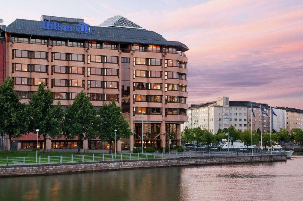 Hilton Helsinki Strand 5 estrellas en Helsinki