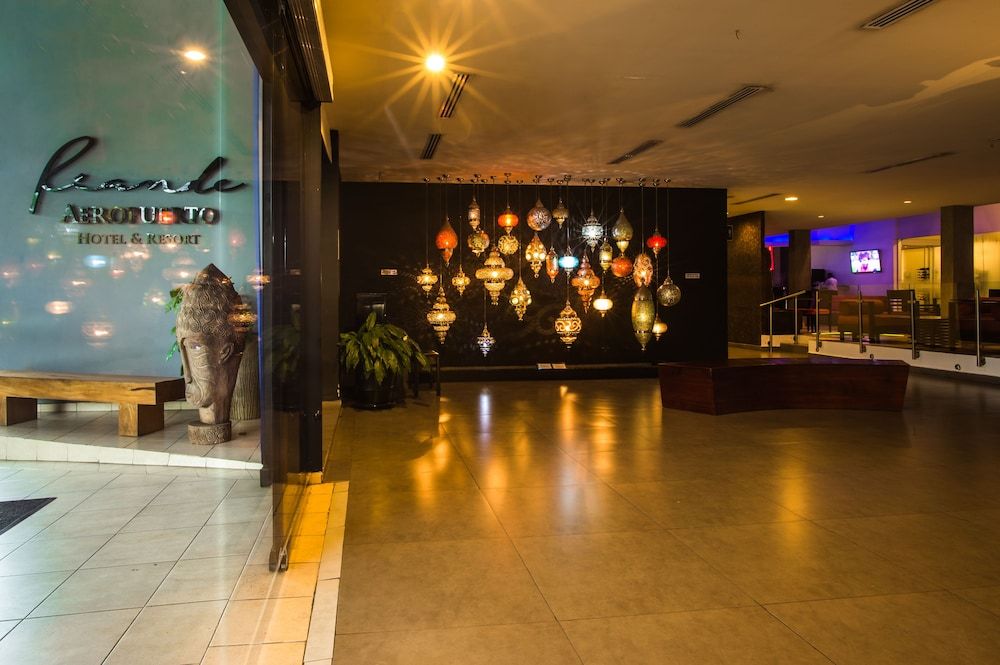 Riande Aeropuerto Hotel & Casino 2