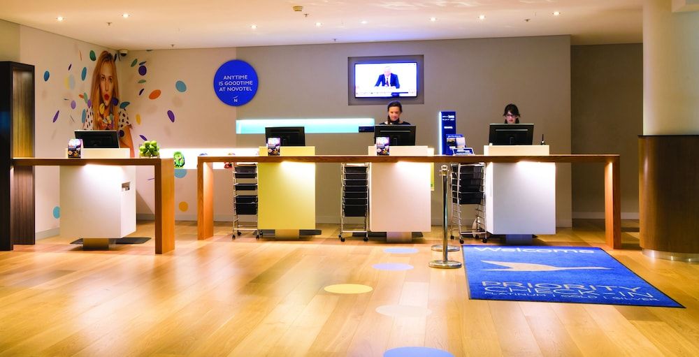 Novotel Sydney on Darling Harbour 2