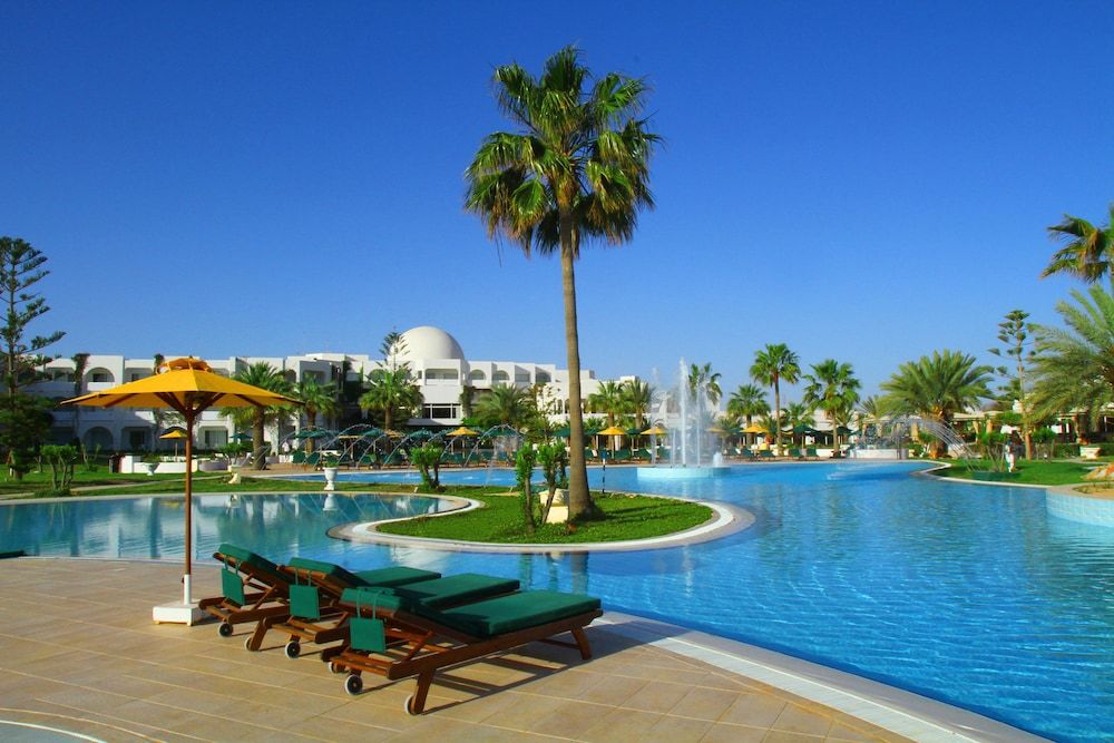 Djerba Plaza Thalasso & Spa 4 estrellas en Midoun