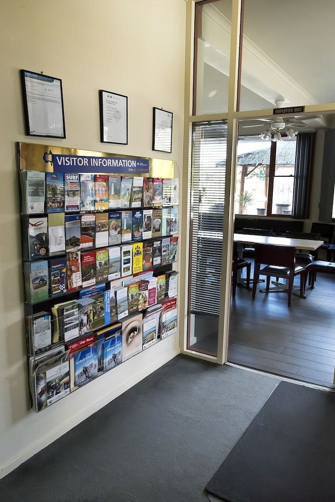 Lorne Coachman Inn 3