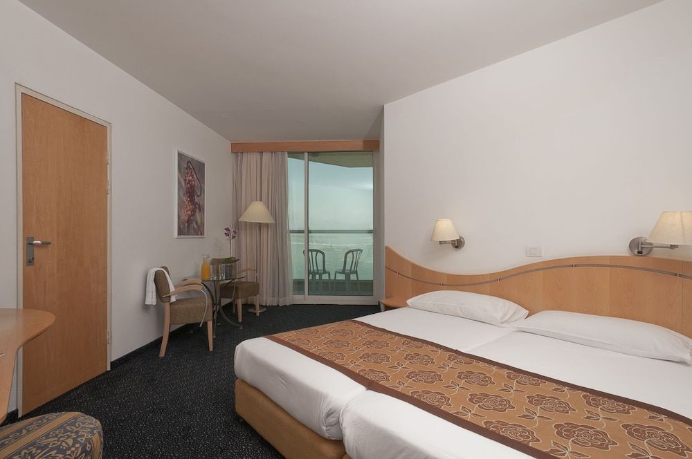 Leonardo Club Hotel Dead Sea - All Inclusive 2