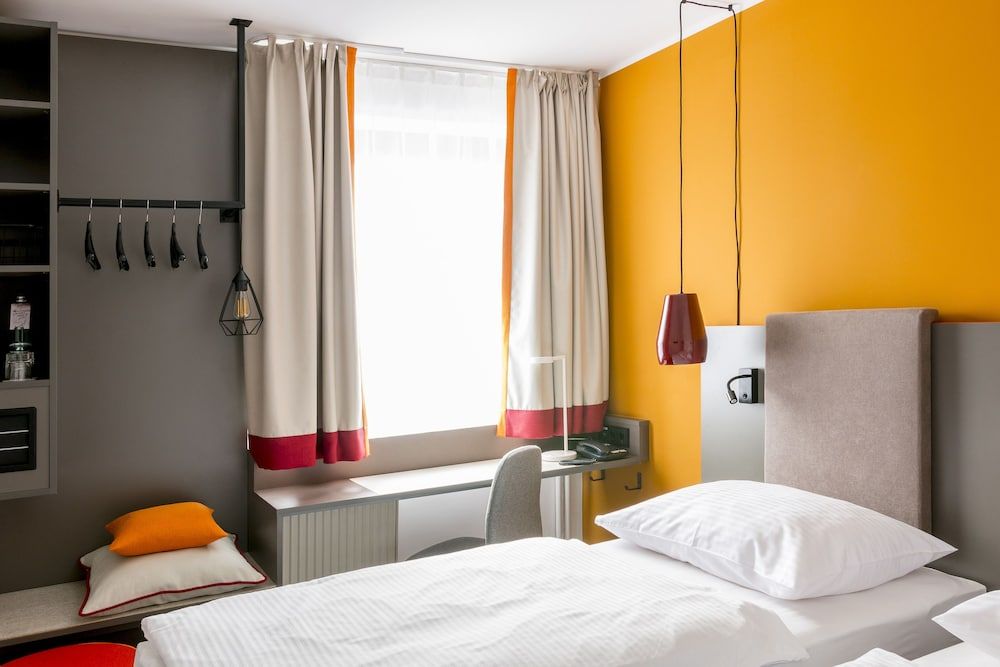 Vienna House Easy by Wyndham Cracow 3 estrelas em Cracóvia
