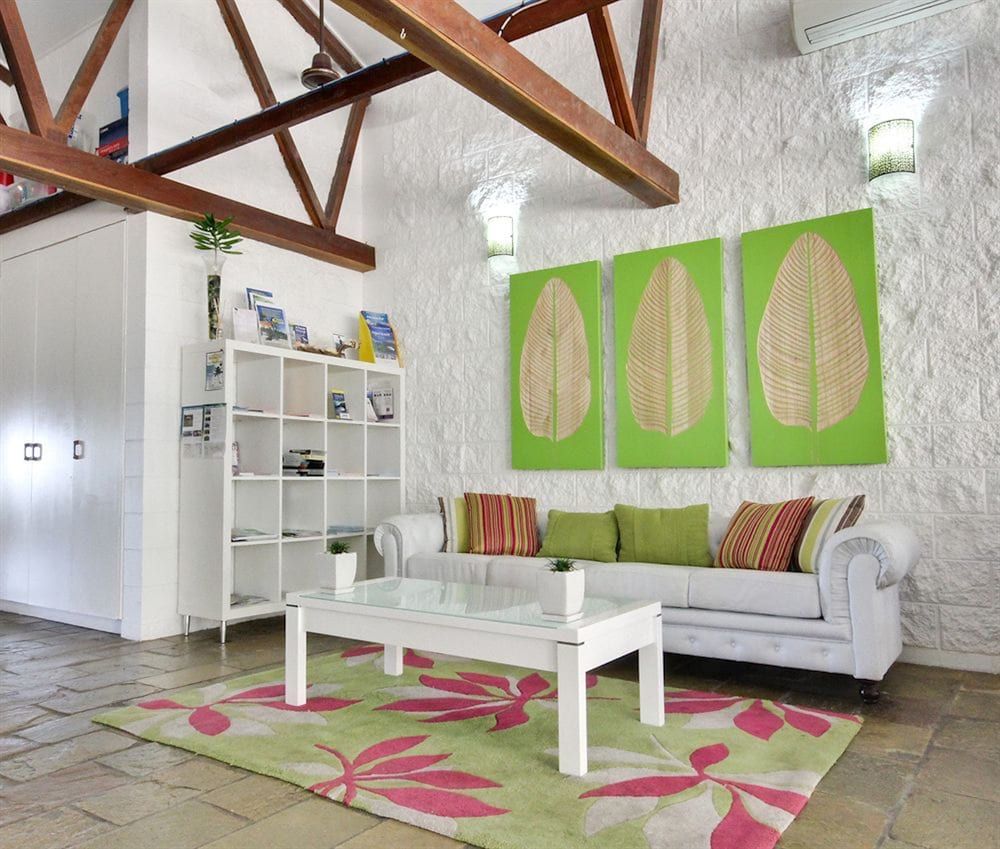 Colonial Palms Motor Inn 2