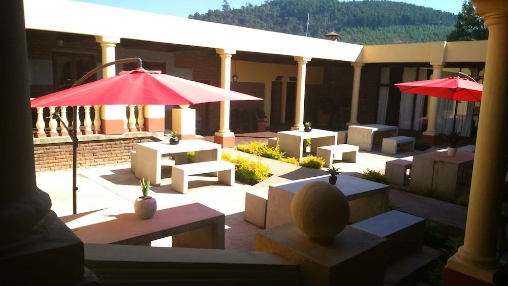 Floreat Riverside Lodge 2