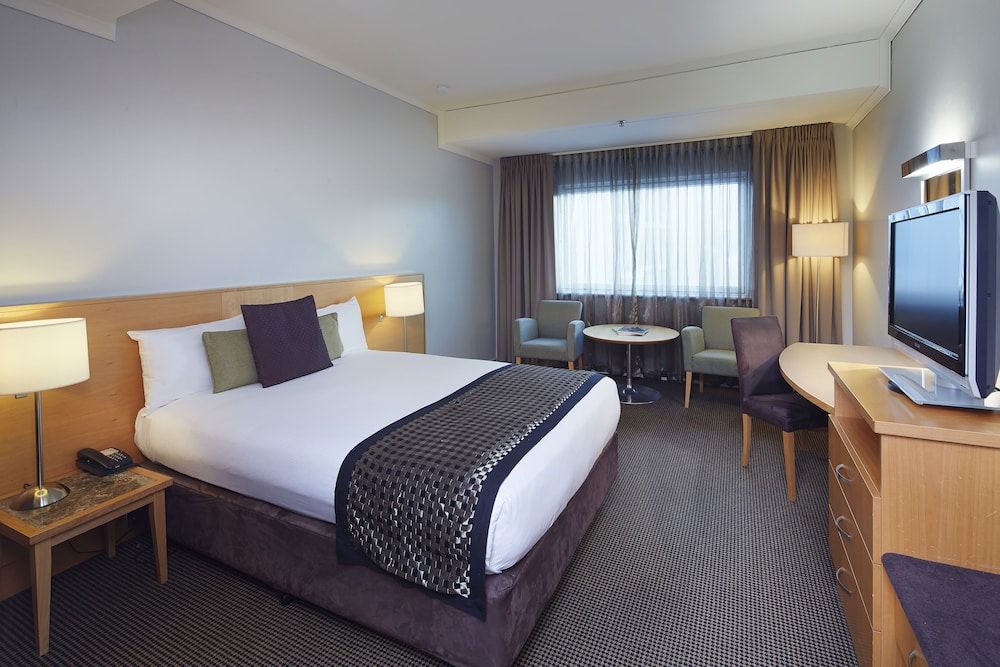 Novotel Perth Langley 2