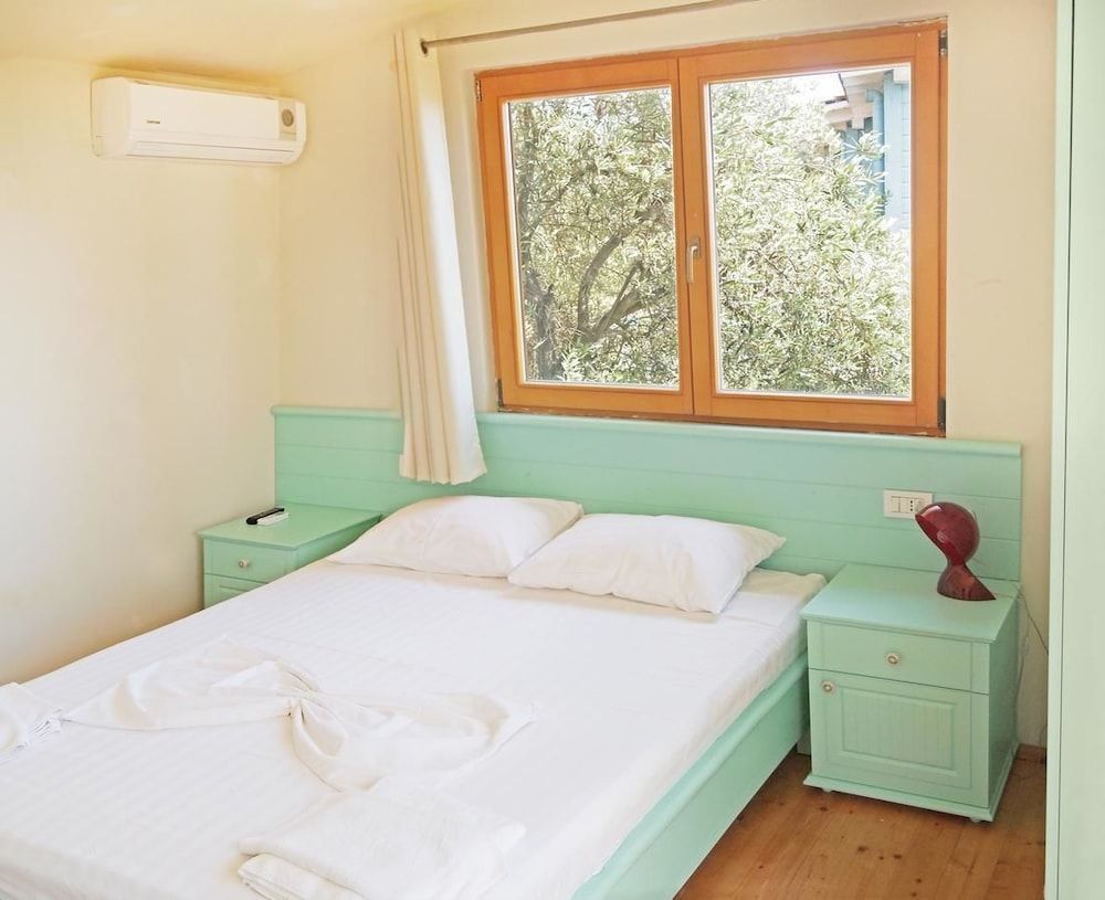 Drymades Inn Resort 2