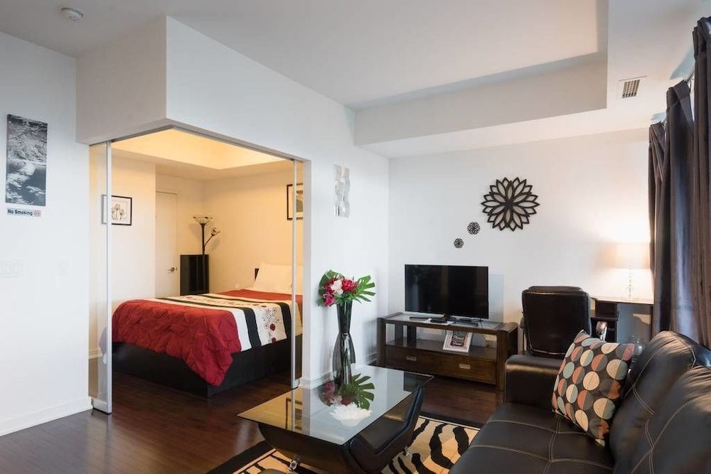 Ice condo yorkstreet 1