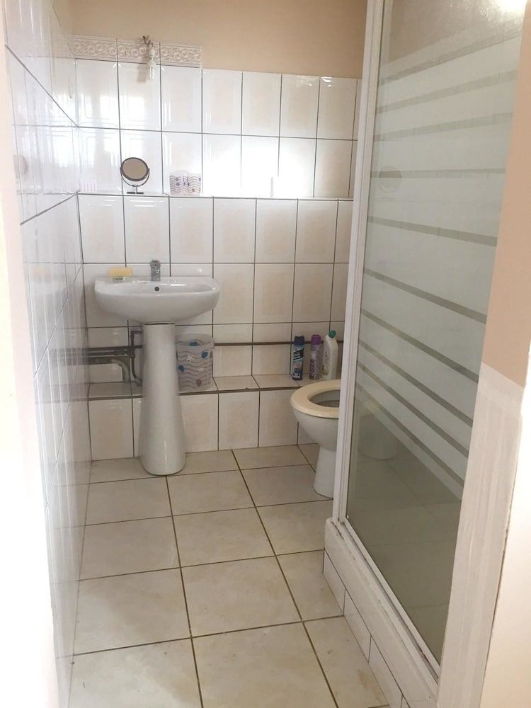 Studio in La Trinité, With Enclosed Garden and Wifi - 9 km From the Beach