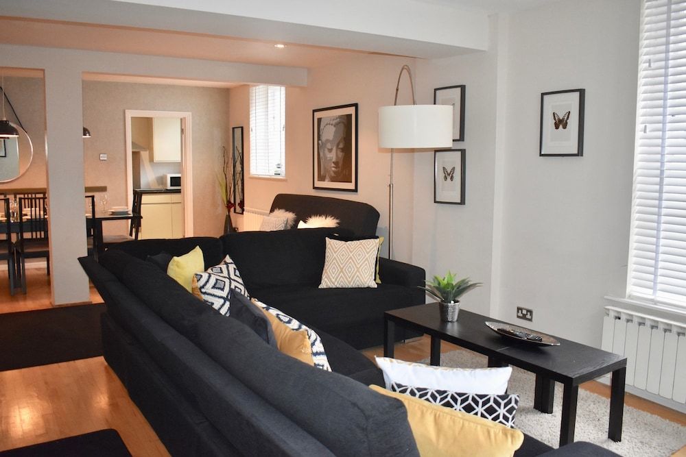 1 Bedroom Apartment In Central Brighton 1