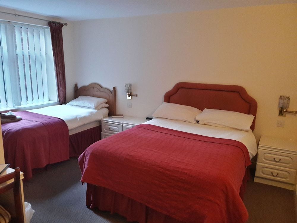 Highgrove Guest House 2