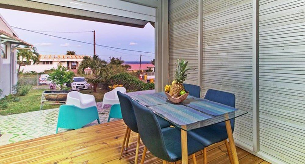 Apartment With one Bedroom in Le Vauclin, With Wonderful sea View and Enclosed Garden - 500 m From the Beach