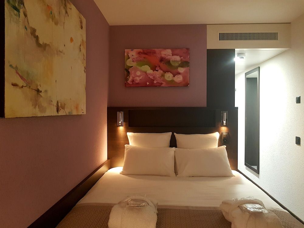 Nash Pratik Hotel 2 Nash Pratik Hotel 2