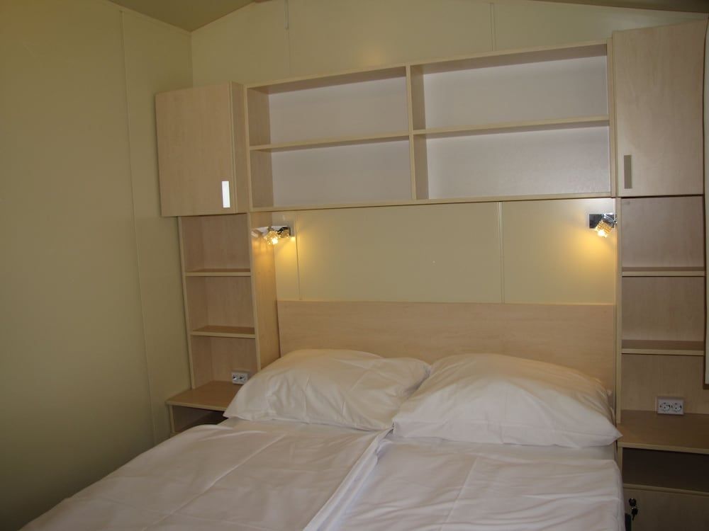 Balatontourist Füred Kemping&Üdülőfalu 3