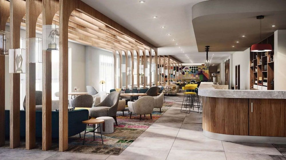 Hampton by Hilton Hamilton Park 2