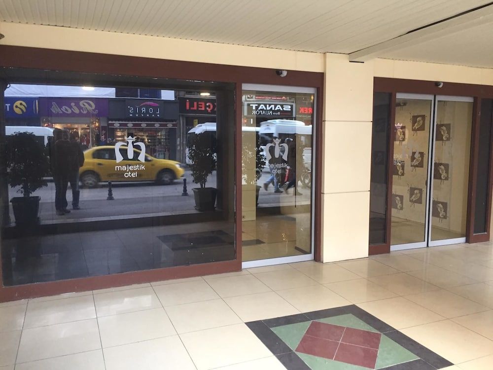 Majestik Otel 2