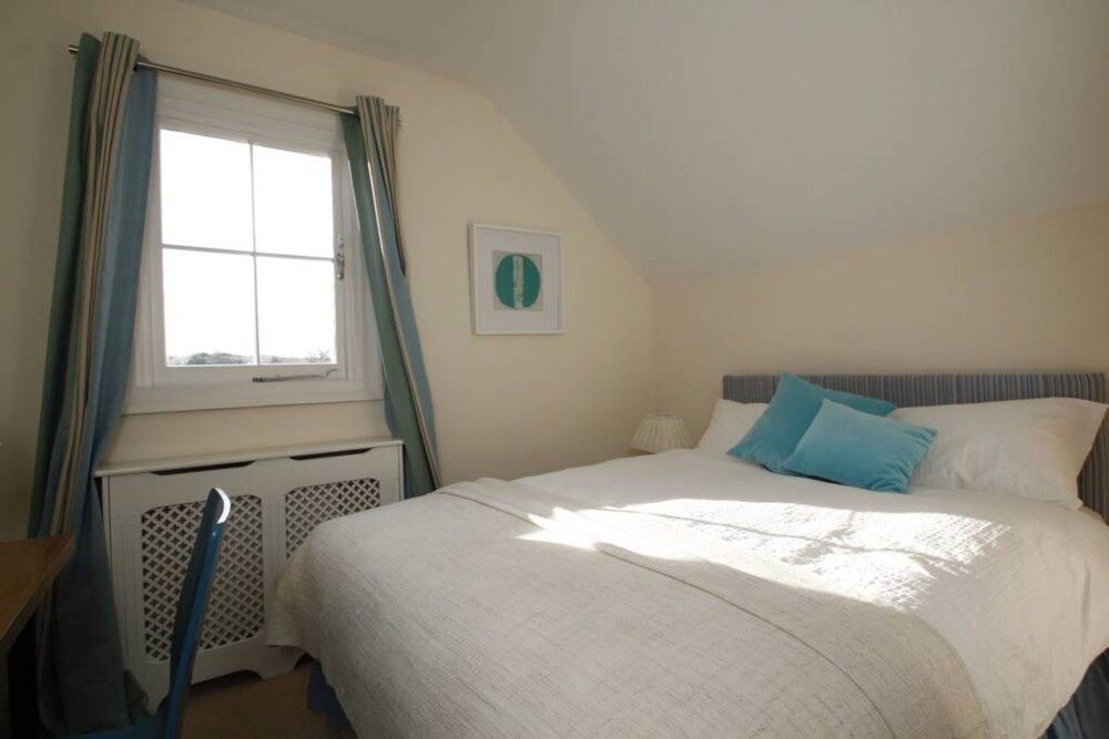 Large Stylish House Central North Oxford 2