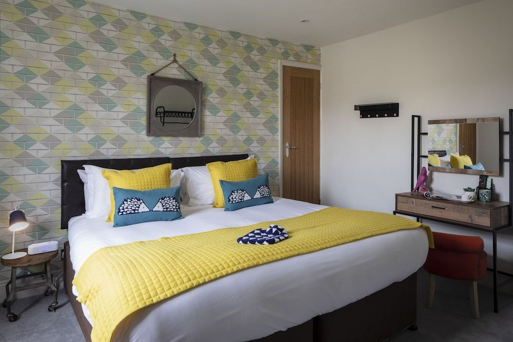 DREAM STAYS BATH - HARINGTONS PLACE 2