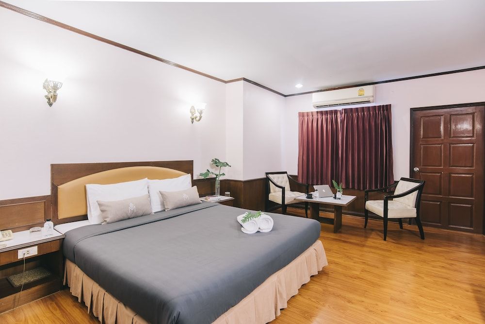 Marine Yensabai Hotel Pattaya 3