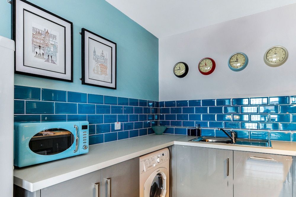 Riverside Apartment 2