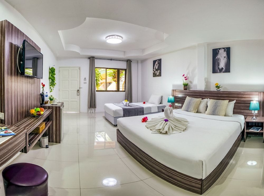 The Coconut Resort 3