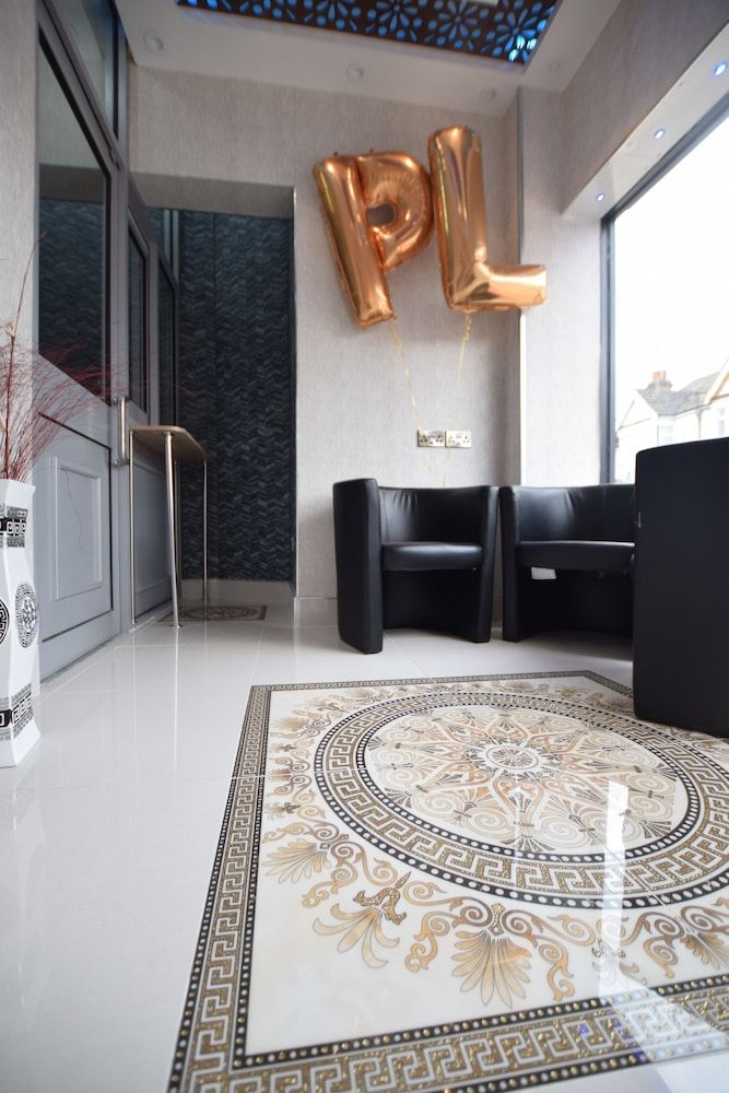 PremierLux Serviced Apartments 3