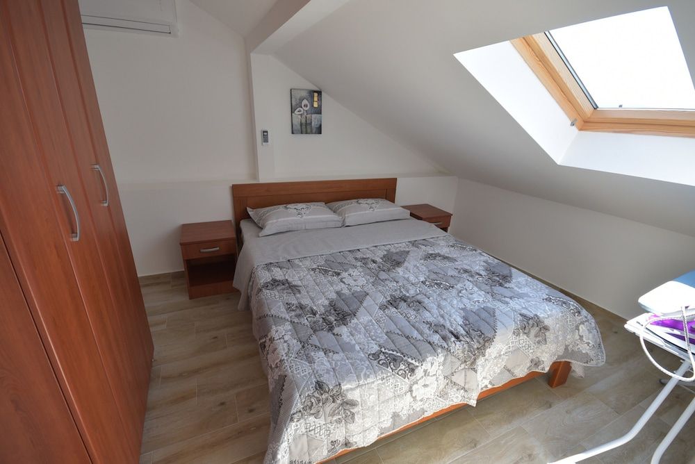 Apartmani Centar Igalo 2