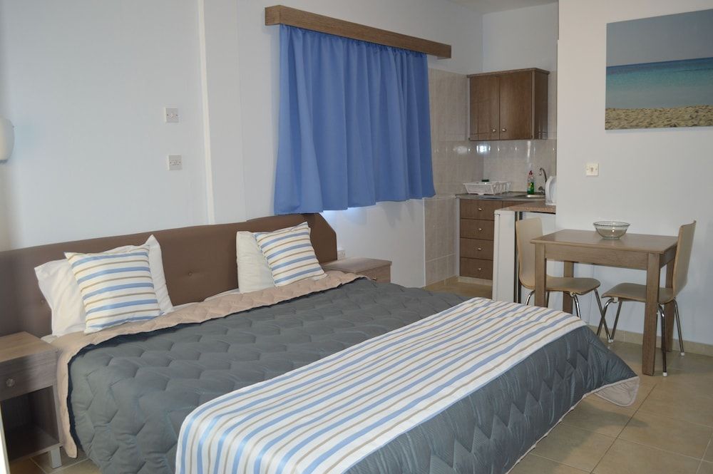 Millie's Apartments 2