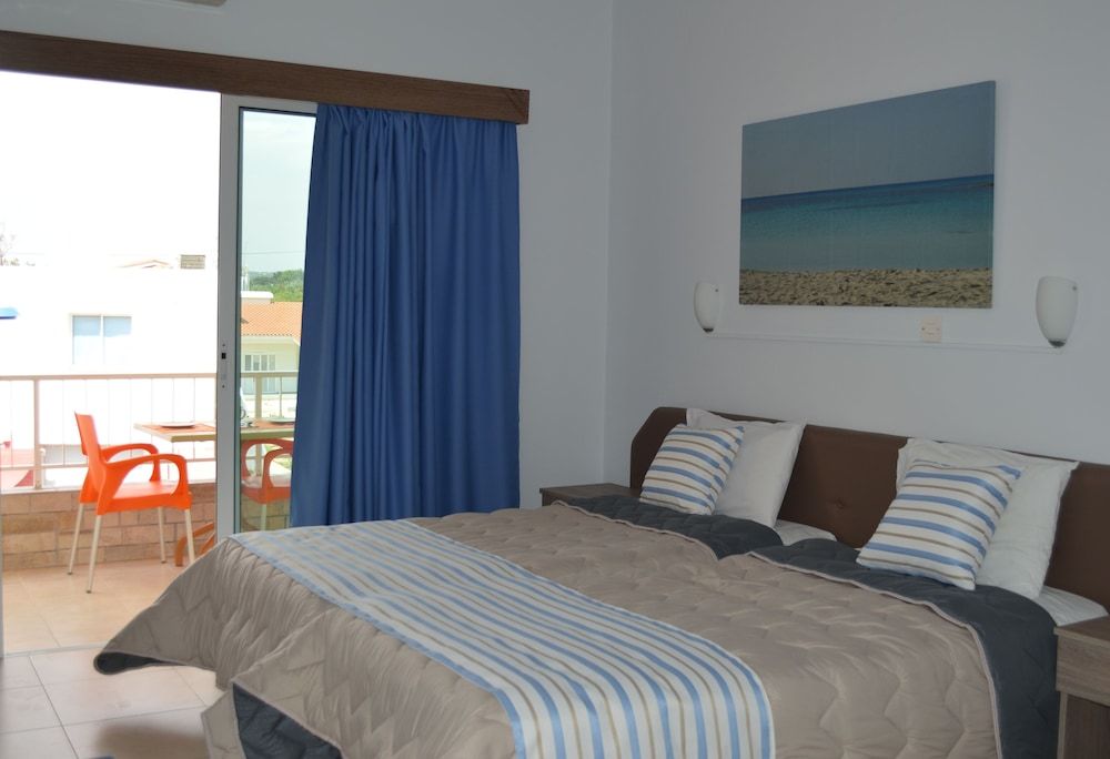 Millie's Apartments 1