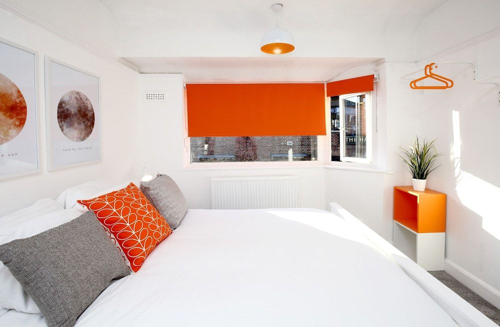 "the Life of Jericho" Central Oxford Home for 6