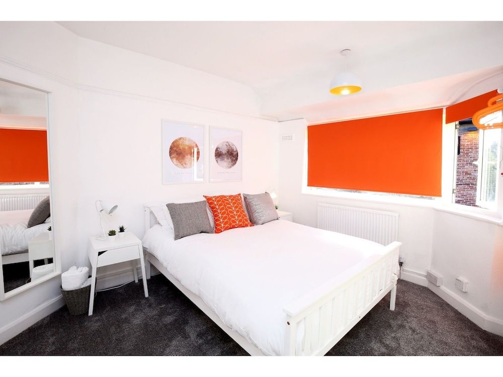 "the Life of Jericho" Central Oxford Home for 6 3