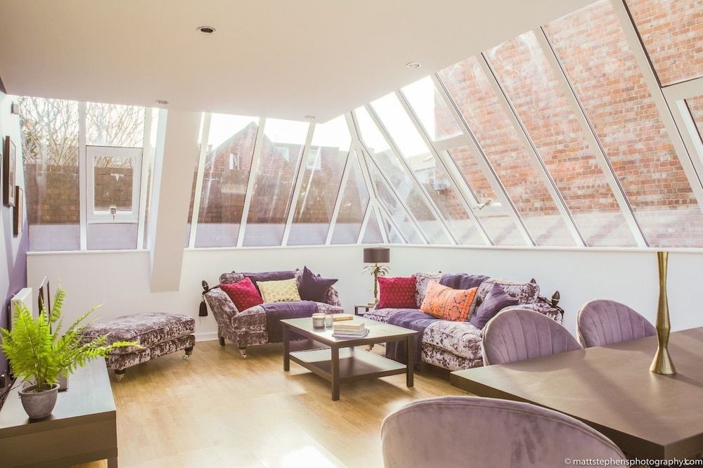 Beautiful, Bright 2BR Flat for 4 Central Brighton 1