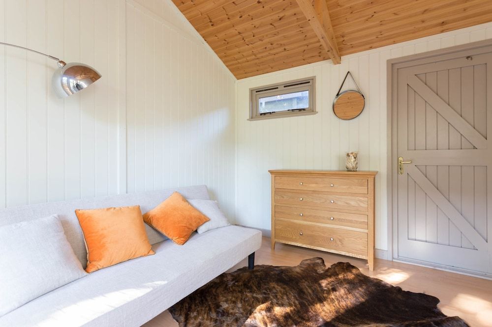 Cozy 2-bedroom House in Beautiful Cambridge 3
